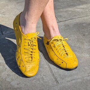 Ladies Esprit de Corp "Cycliste" leather flats, yellow, size 8M